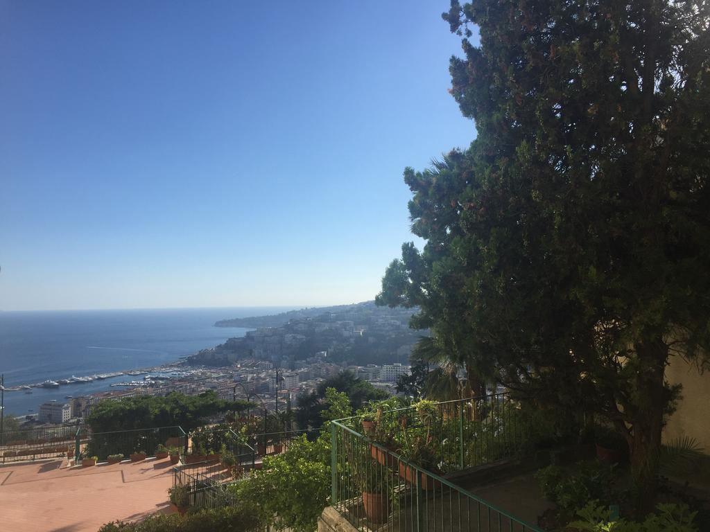 Casa Di Erminia Bed and Breakfast Napoli Eksteriør billede