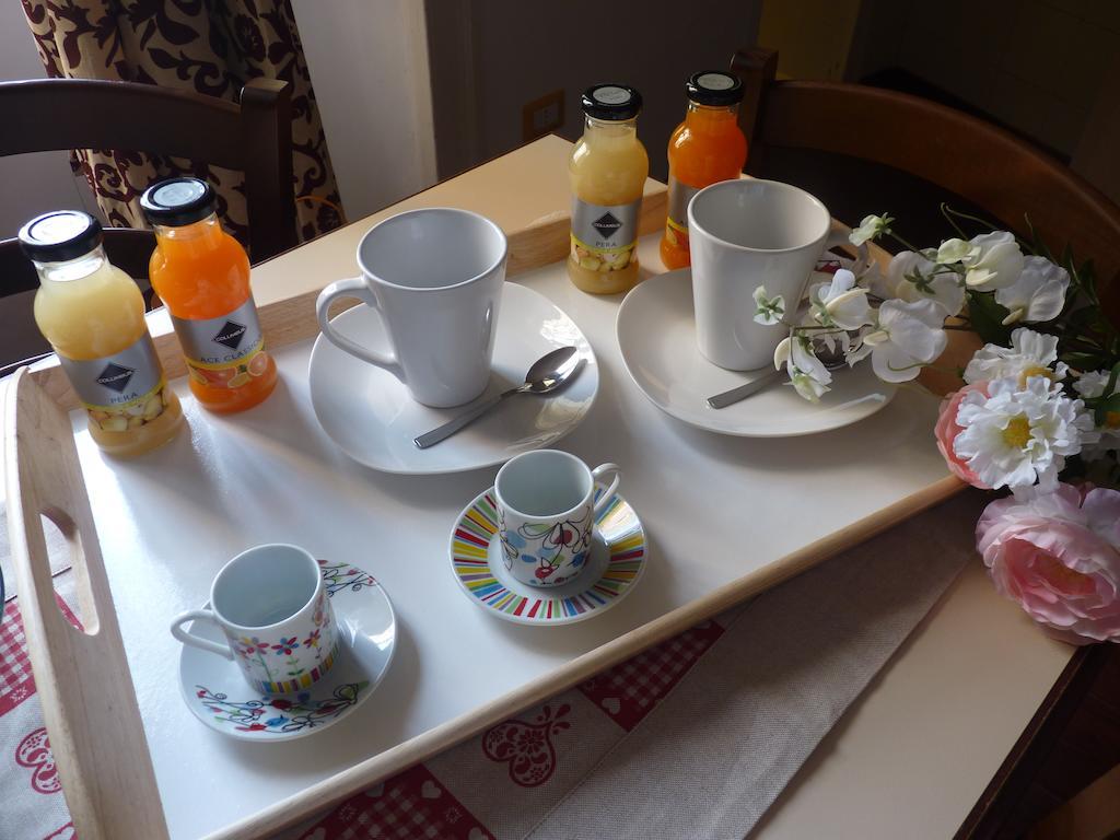 Casa Di Erminia Bed and Breakfast Napoli Eksteriør billede