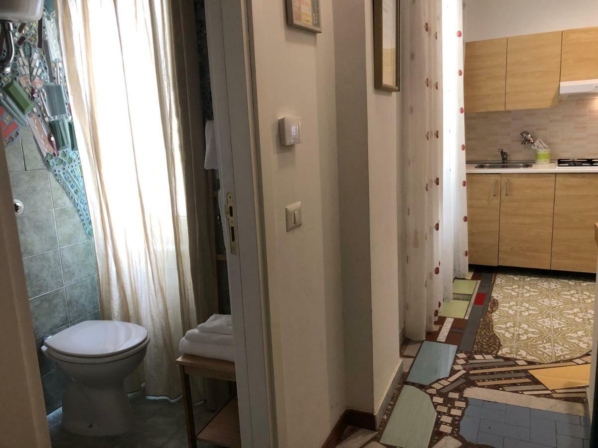 Casa Di Erminia Bed and Breakfast Napoli Eksteriør billede